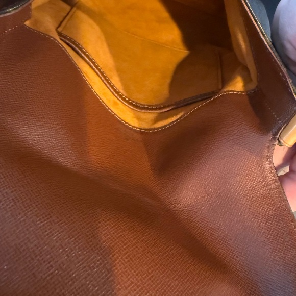 Authentic Louis Vuitton Musette Salsa Short Shoulder Bag - Picture 11 of 12